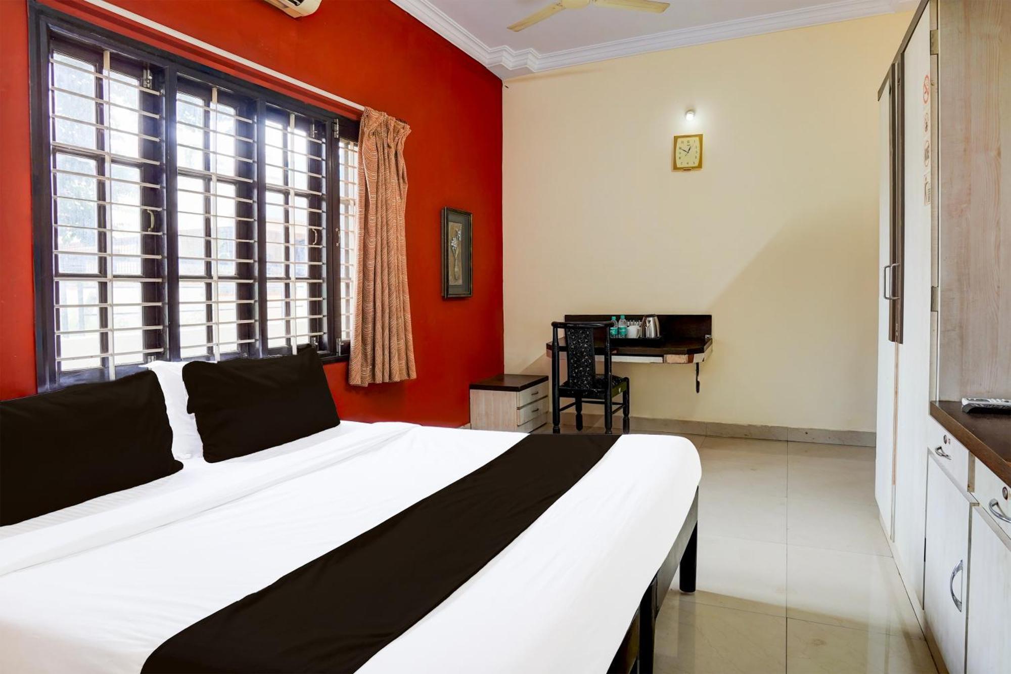 Hotel O Varun Residency Kammasandra Екстериор снимка