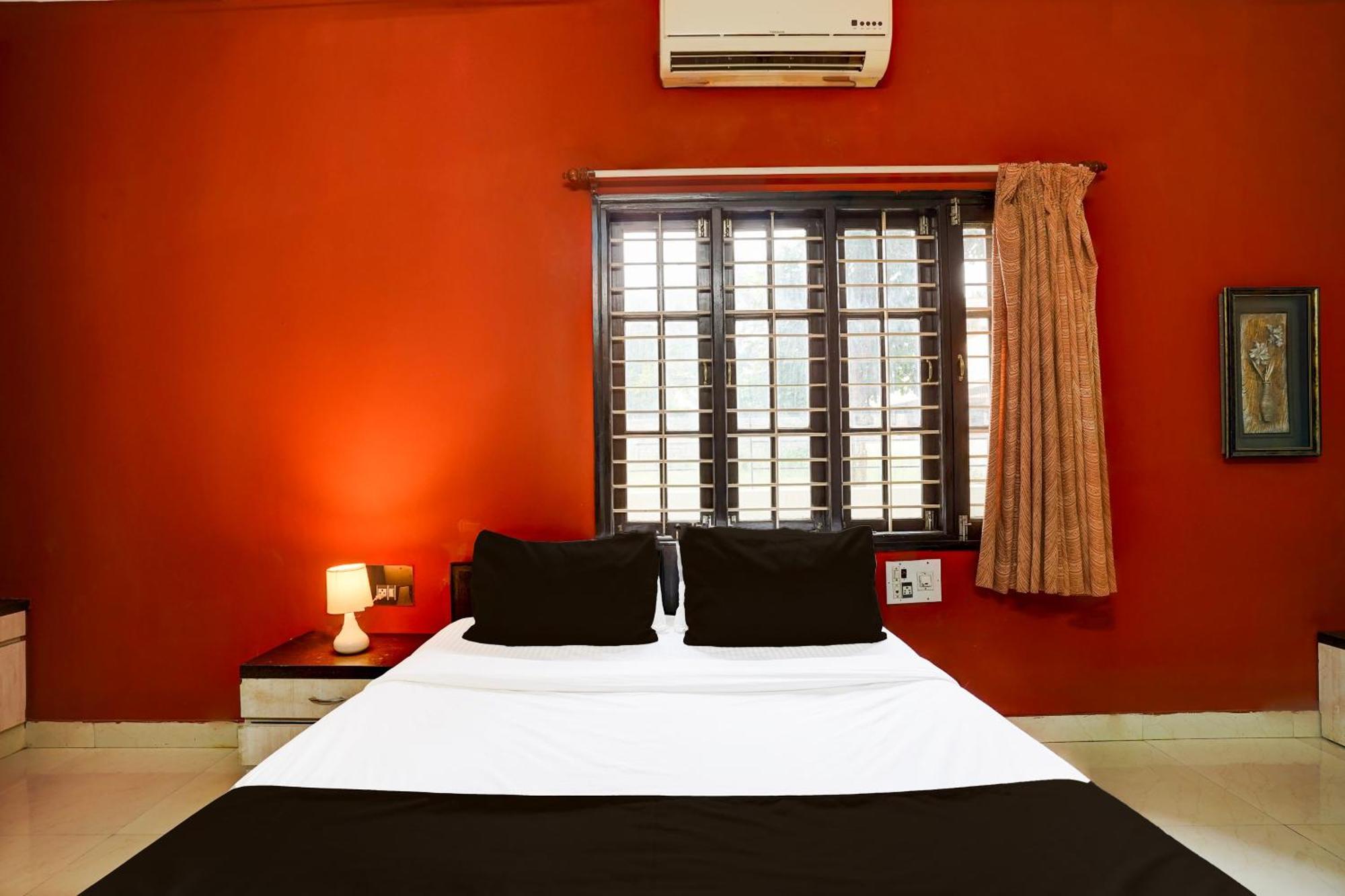 Hotel O Varun Residency Kammasandra Екстериор снимка